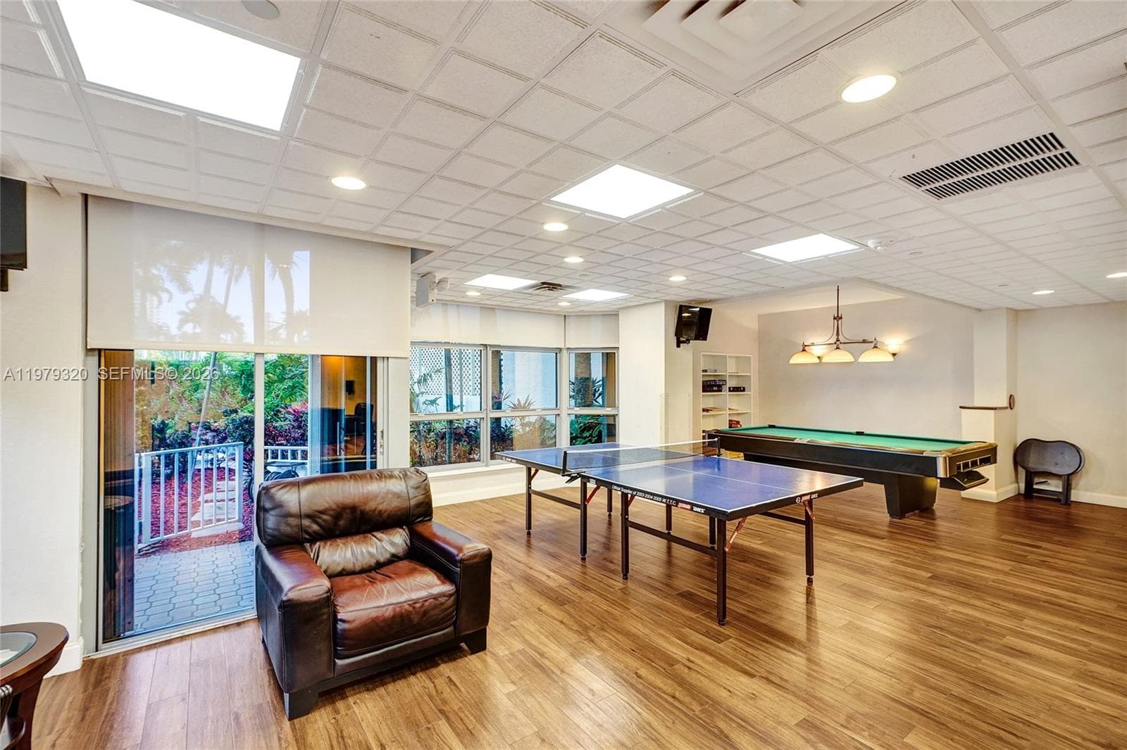 3530 Mystic Pointe Dr # 415, Aventura FL 33180 — 52
