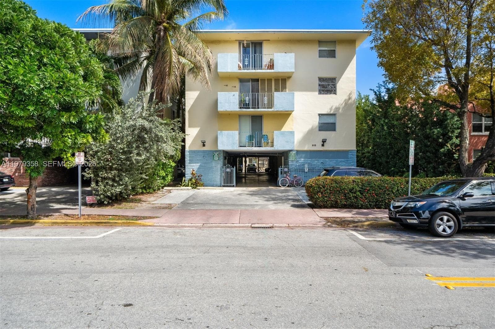 915 Jefferson Ave # 2C, Miami Beach FL 33139 — 1