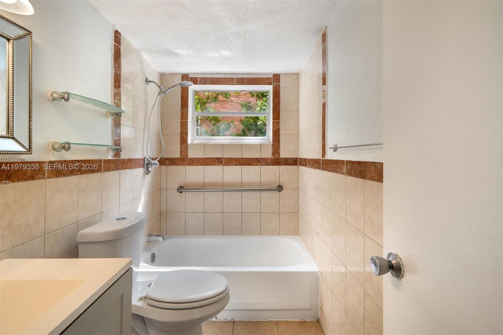 915 Jefferson Ave # 2C, Miami Beach FL 33139 — 11
