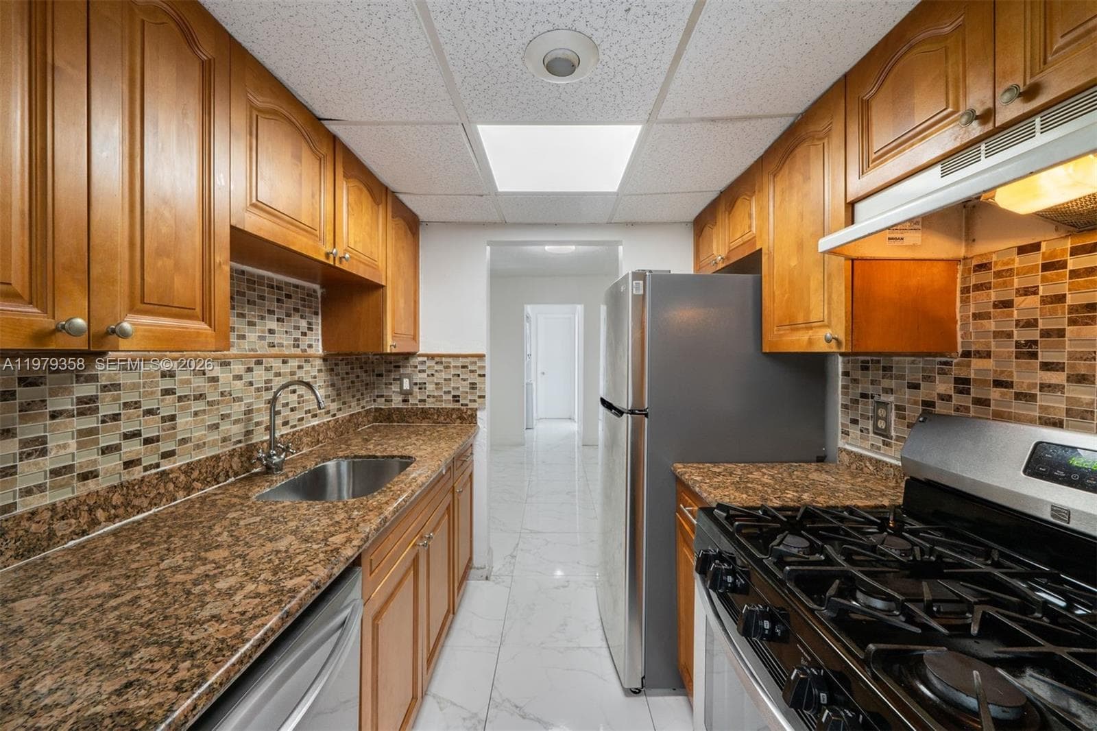 915 Jefferson Ave # 2C, Miami Beach FL 33139 — 4