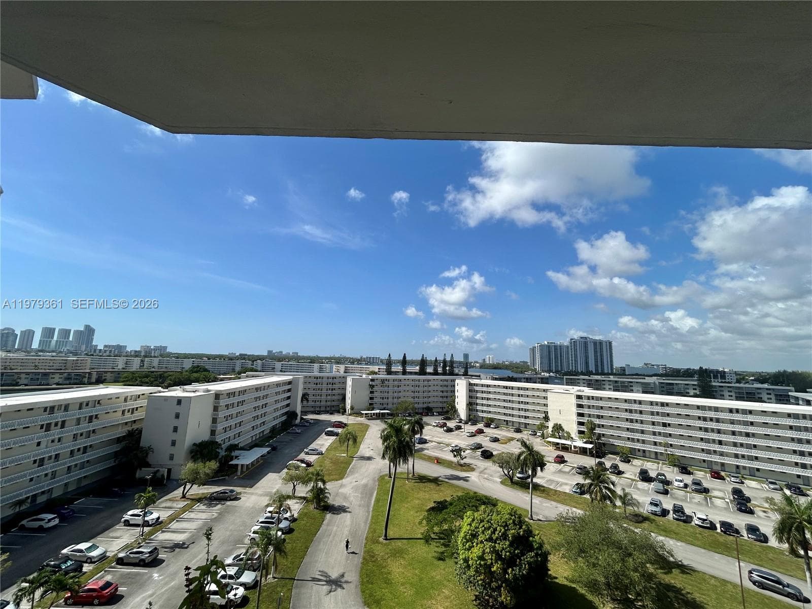 18031 Biscayne Blvd # 904, Aventura FL 33160 — 6