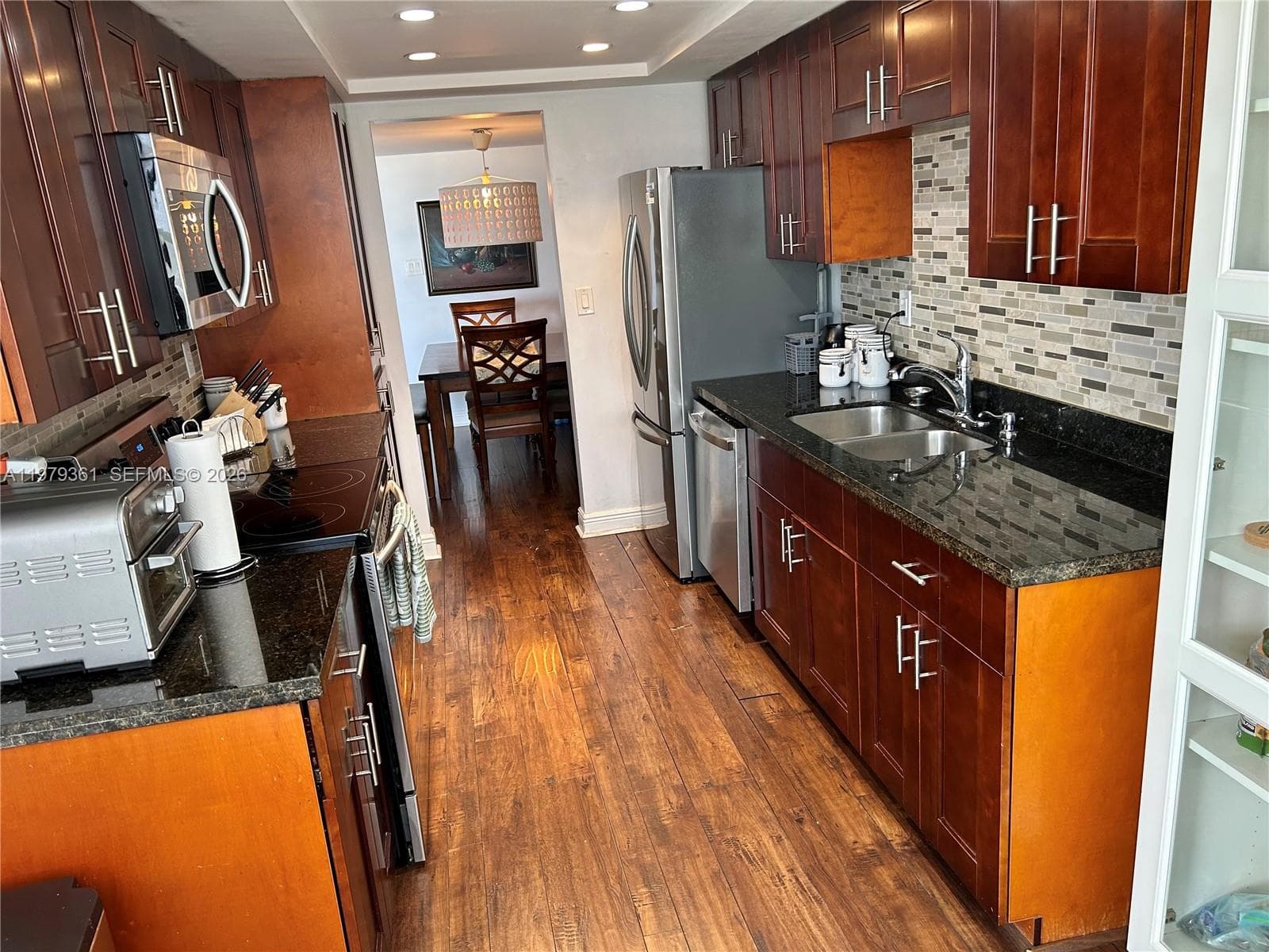 18031 Biscayne Blvd # 904, Aventura FL 33160 — 8