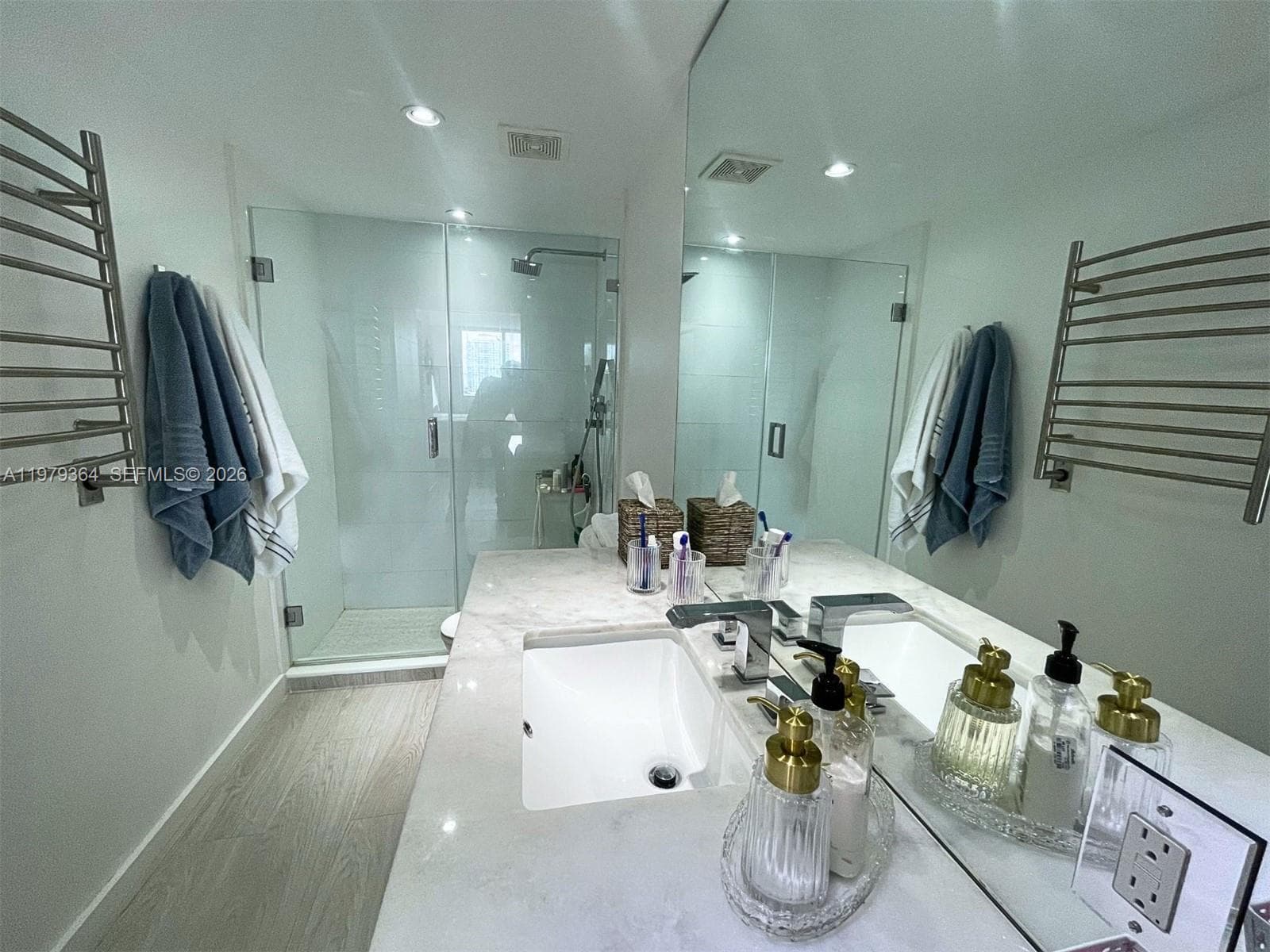 500 Bayview Dr # 1123, Sunny Isles Beach FL 33160 — 11