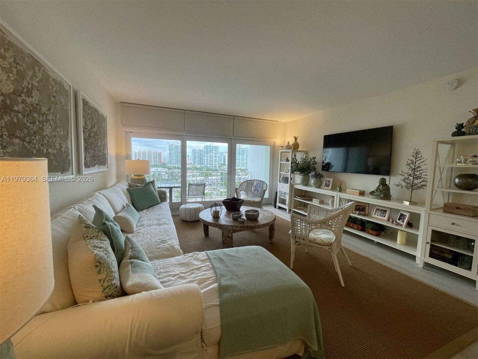 500 Bayview Dr # 1123, Sunny Isles Beach FL 33160 — 4