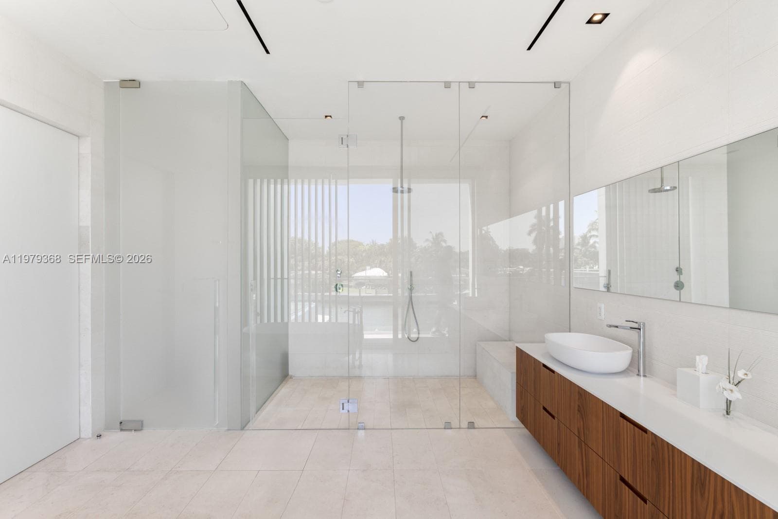 1051 W 48th St # 4, Miami Beach FL 33140 — 43