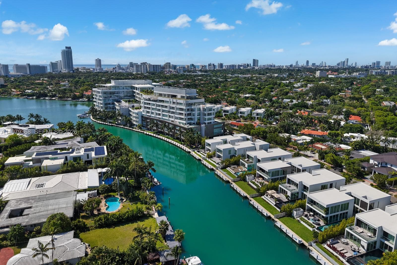 1051 W 48th St # 4, Miami Beach FL 33140 — 51