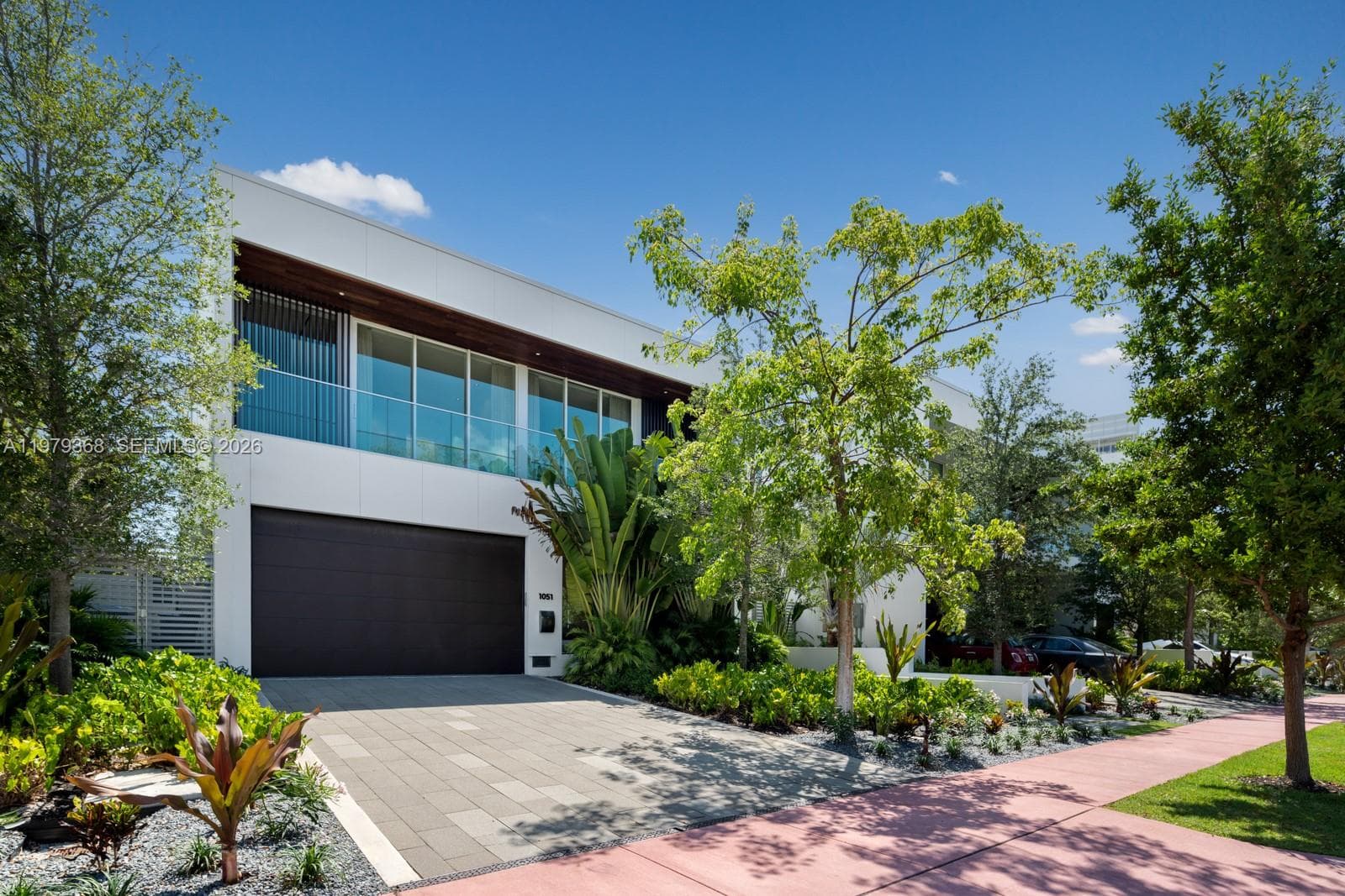 1051 W 48th St # 4, Miami Beach FL 33140 — 4