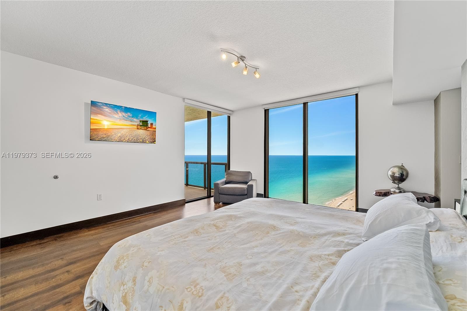 16275 Collins Ave # 2101, Sunny Isles Beach FL 33160 — 16