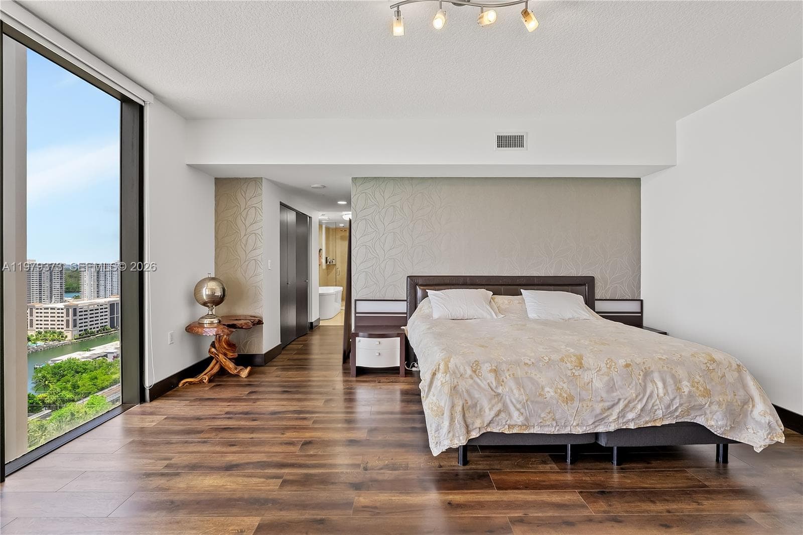 16275 Collins Ave # 2101, Sunny Isles Beach FL 33160 — 19