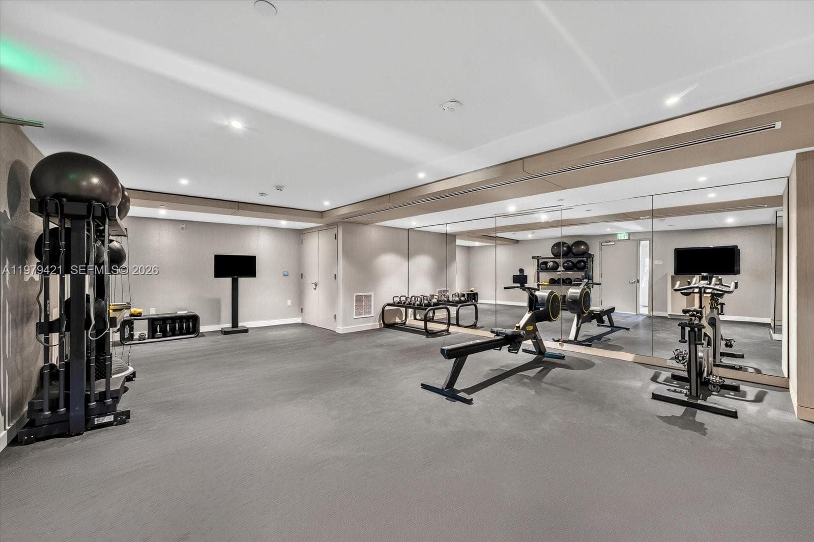 9201 E Bay Harbor Dr # 503, Bal Harbour FL 33154 — 35