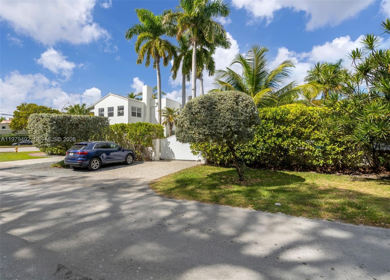707 W 54th St, Miami Beach FL 33140 — 46