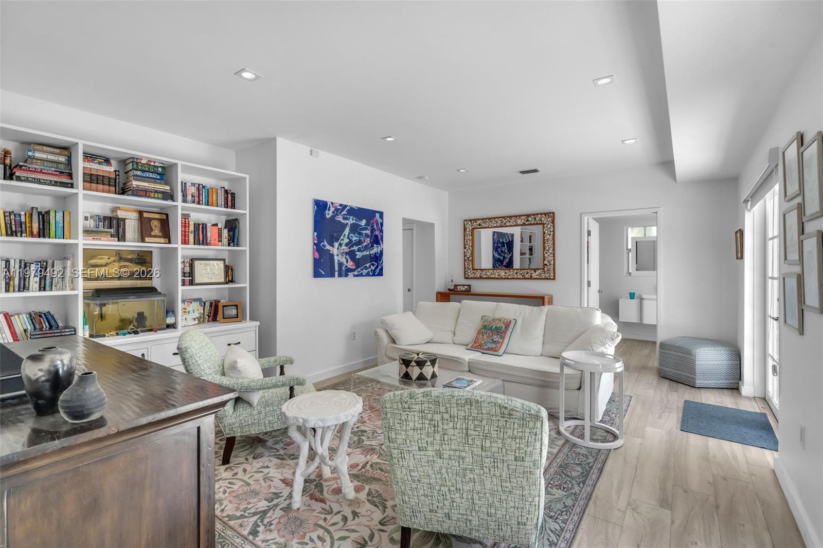 707 W 54th St, Miami Beach FL 33140 — 17