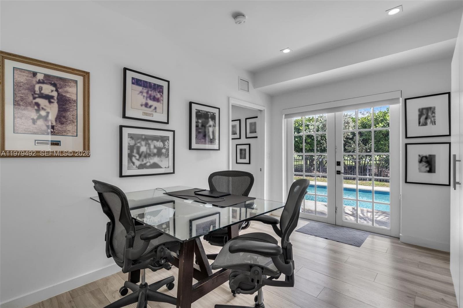 707 W 54th St, Miami Beach FL 33140 — 18