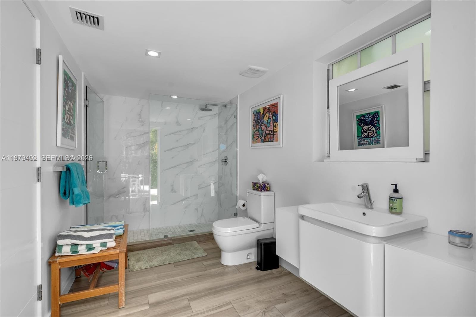 707 W 54th St, Miami Beach FL 33140 — 19
