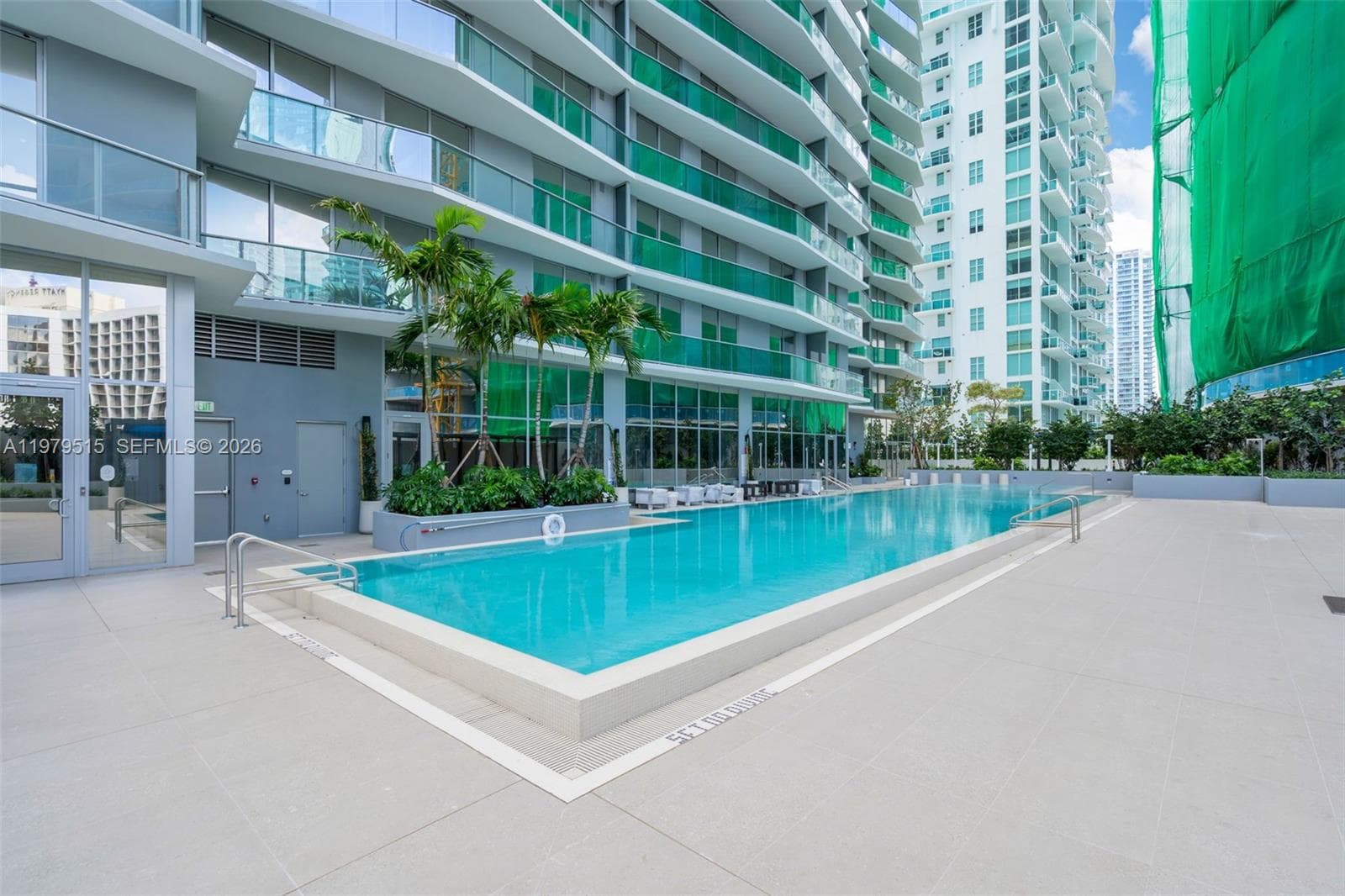 77 SE 5TH ST # 2405, Miami FL 33131 — 46