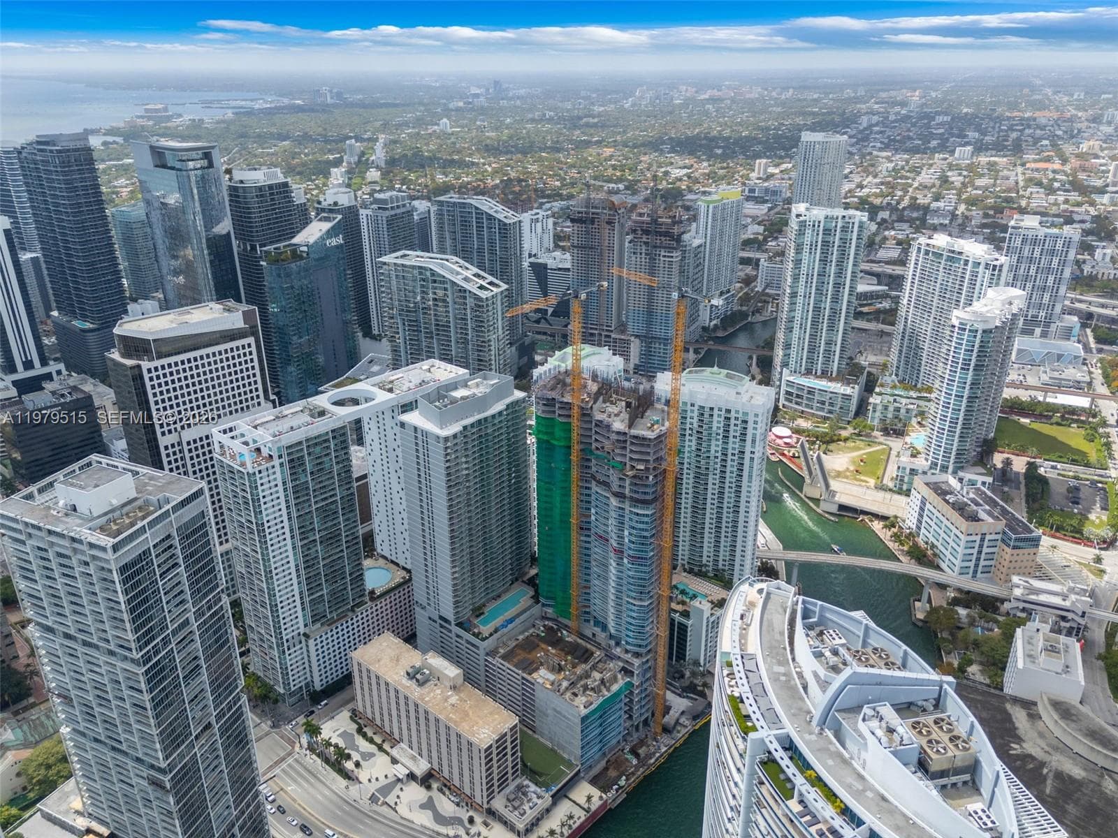 77 SE 5TH ST # 2405, Miami FL 33131 — 50