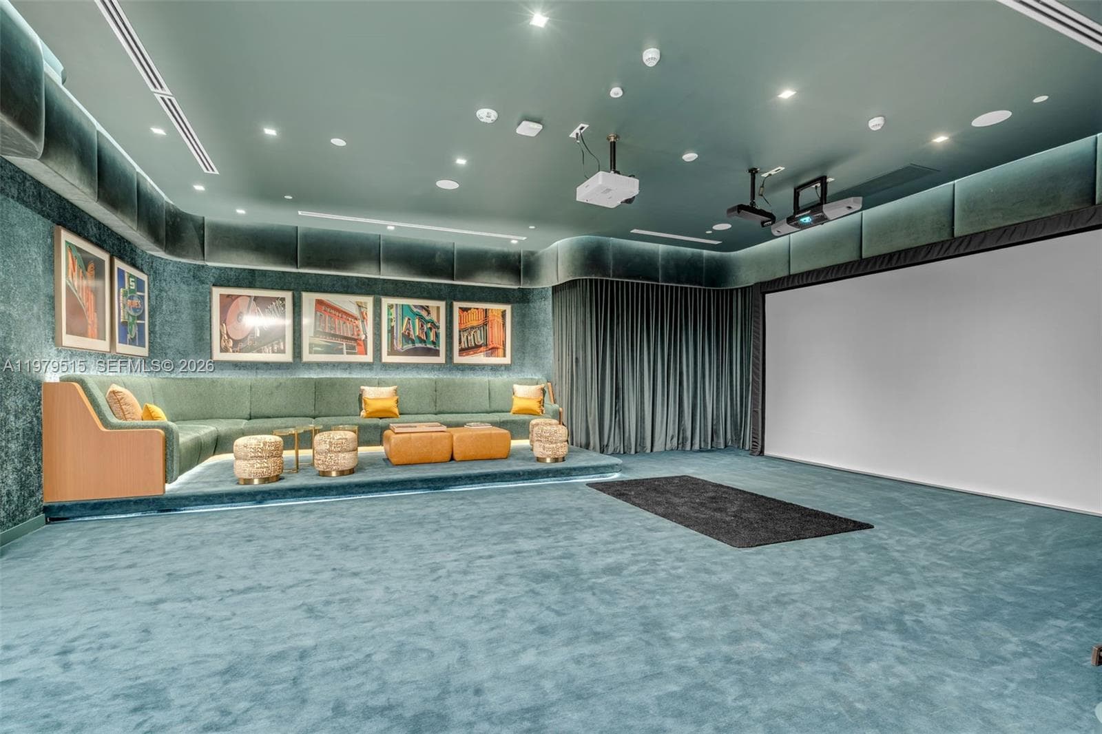 77 SE 5TH ST # 2405, Miami FL 33131 — 39