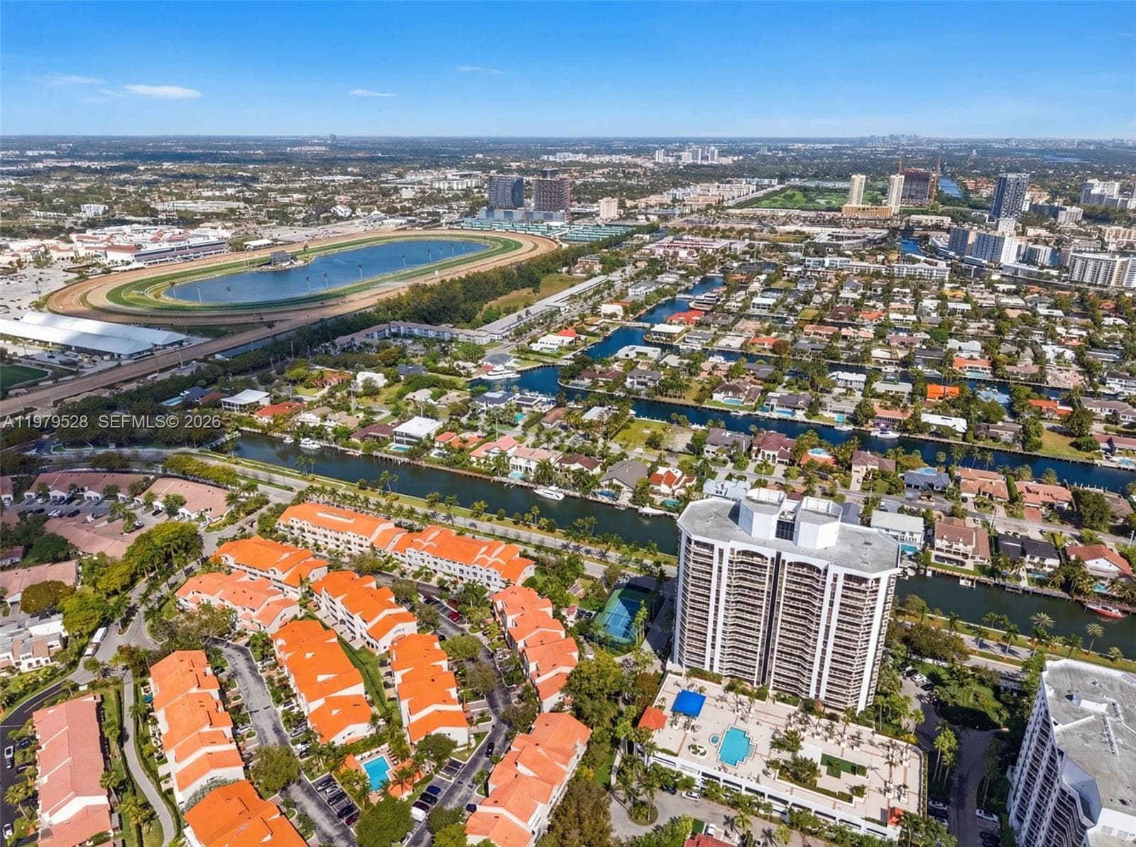 3600 Yacht Club Dr # 1802, Aventura FL 33180 — 27