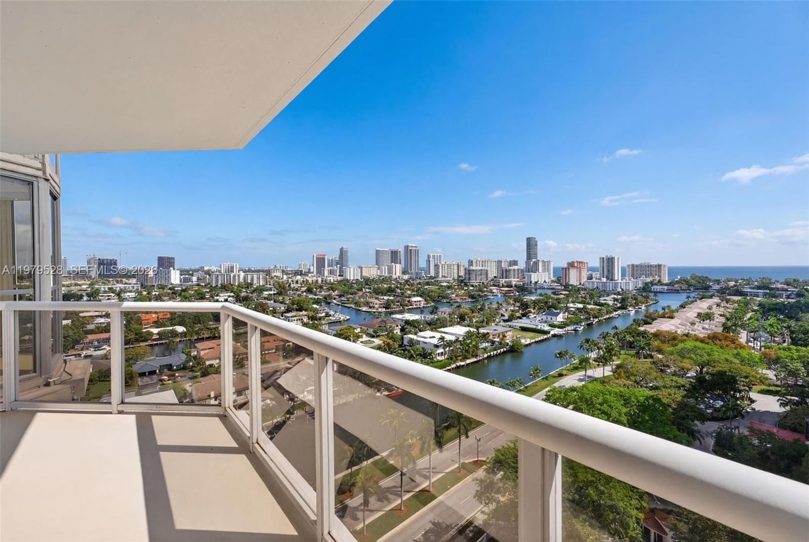 3600 Yacht Club Dr # 1802, Aventura FL 33180 — 1