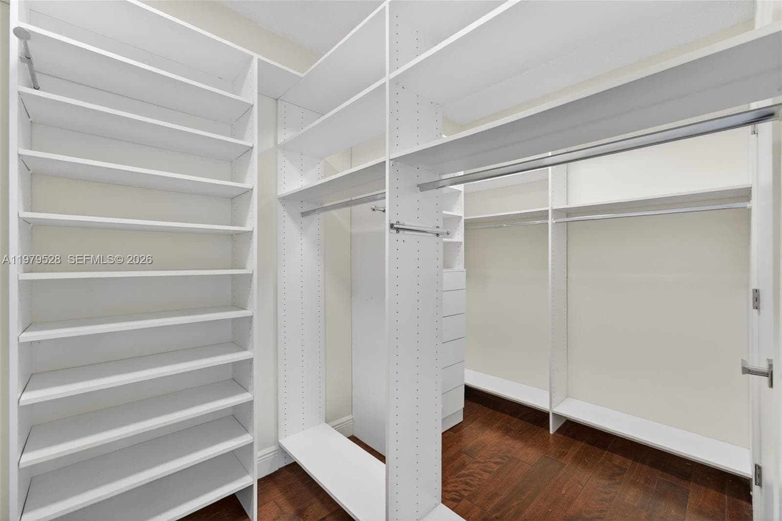 3600 Yacht Club Dr # 1802, Aventura FL 33180 — 24