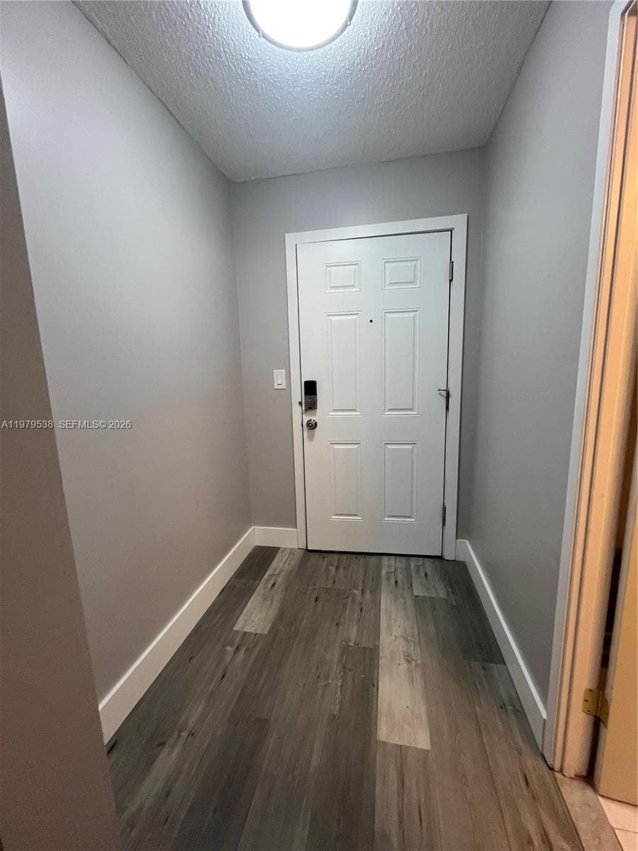 1750 NE 191st St # 3, Miami FL 33179 — 13