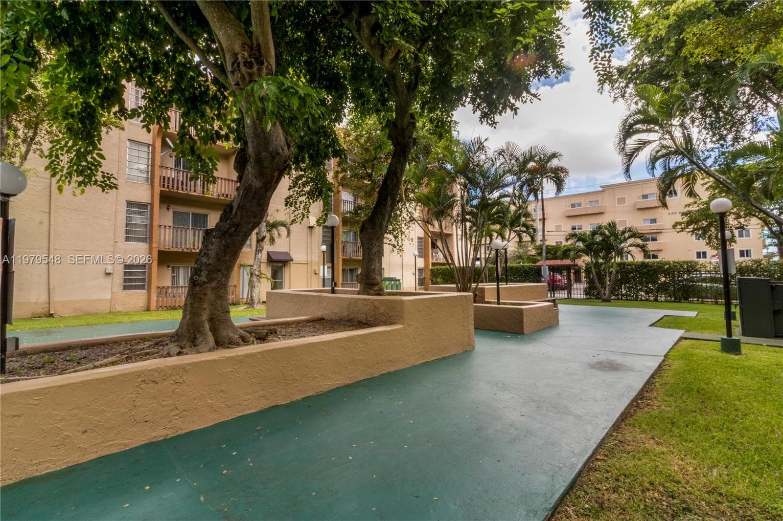 4855 NW 7th St # 6, Miami FL 33126 — 16