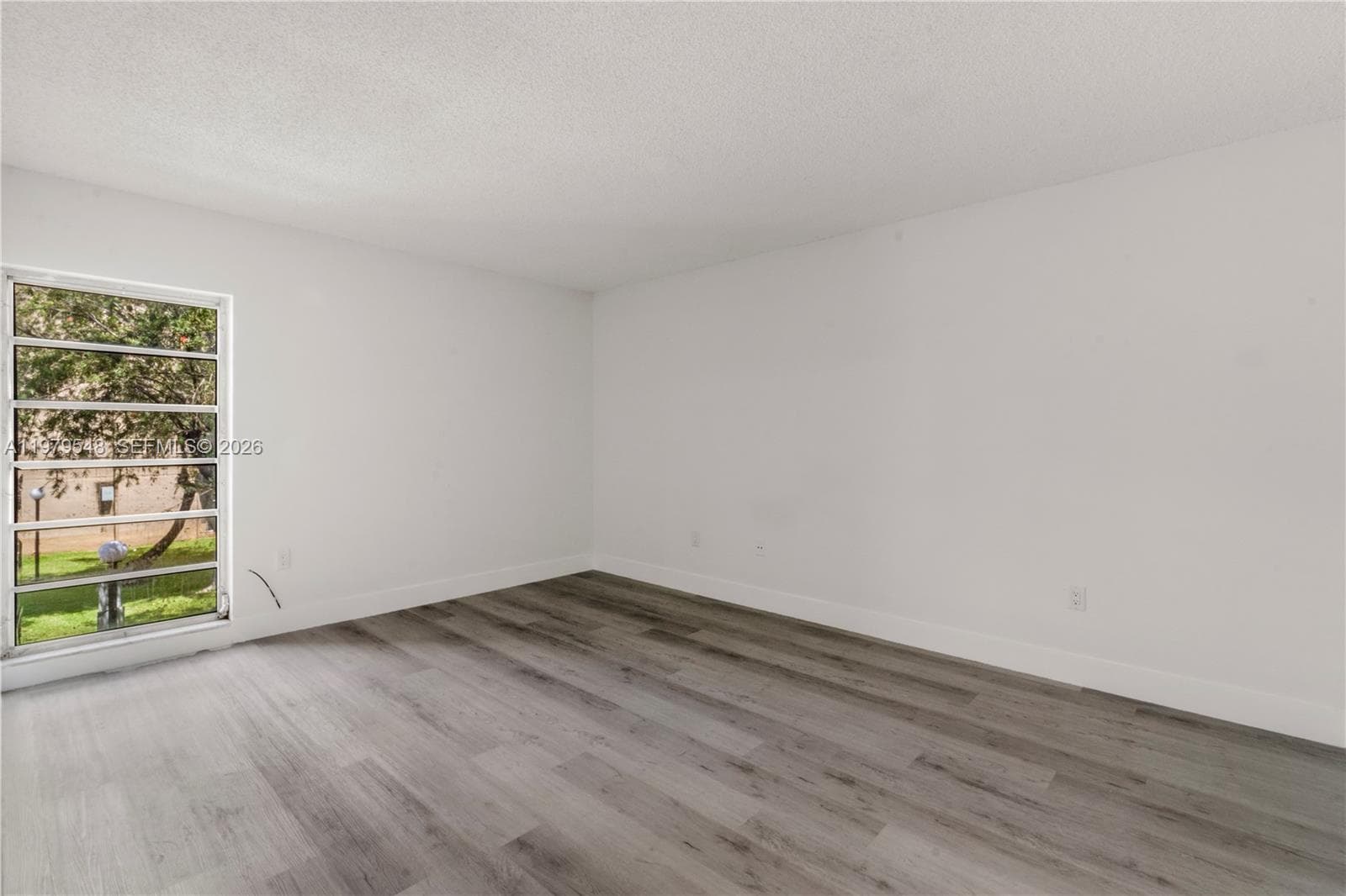 4855 NW 7th St # 6, Miami FL 33126 — 7