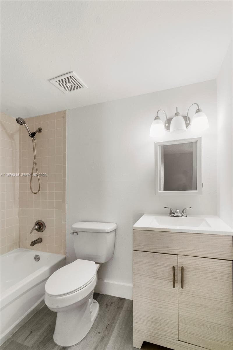 4855 NW 7th St # 6, Miami FL 33126 — 11