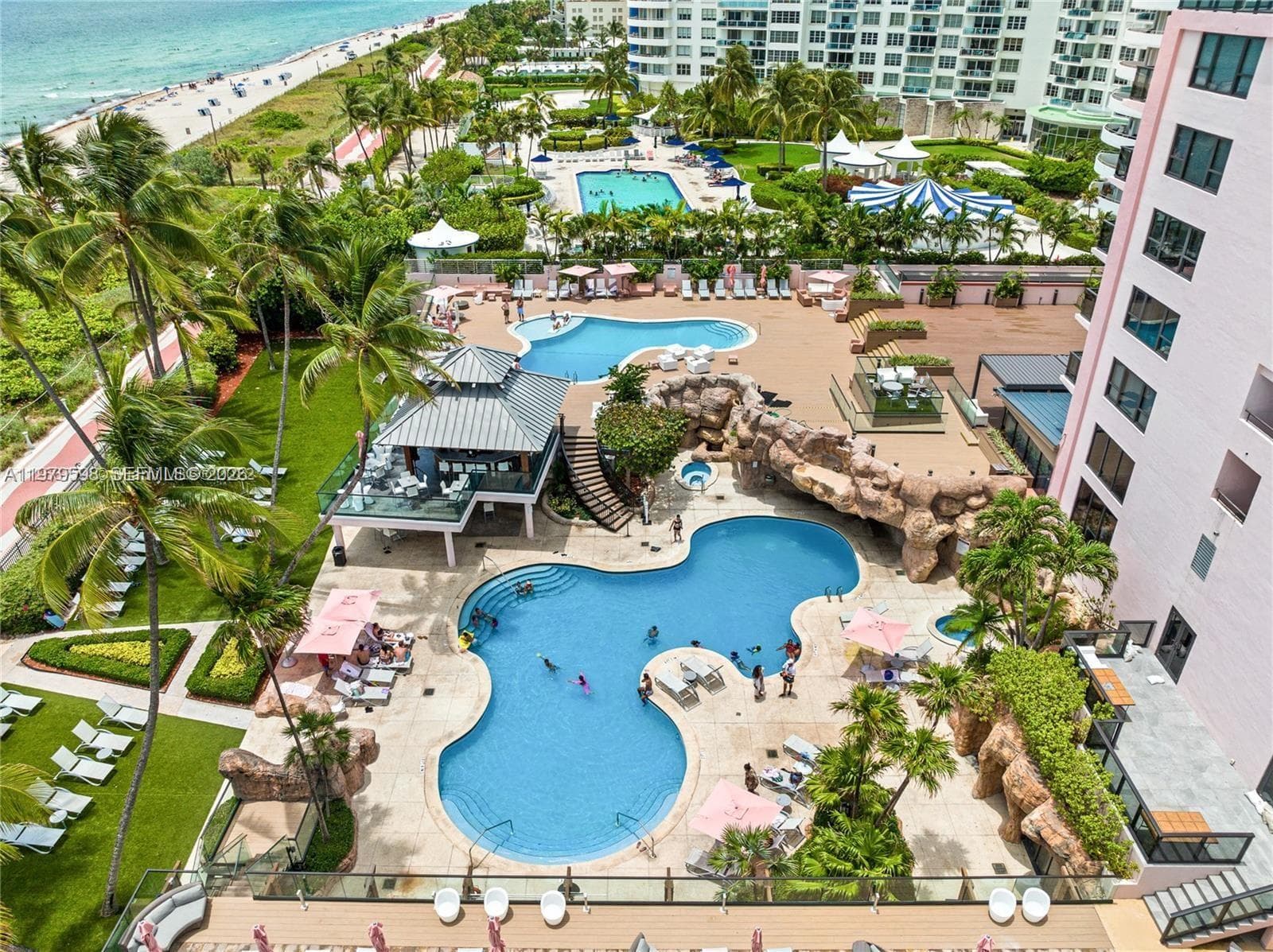 5225 Collins Ave # 1214, Miami Beach FL 33140 — 1