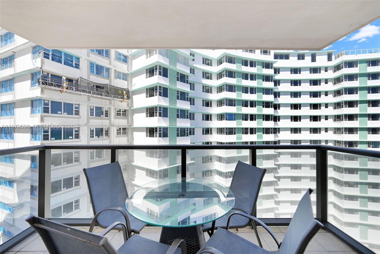 5225 Collins Ave # 1214, Miami Beach FL 33140 — 5
