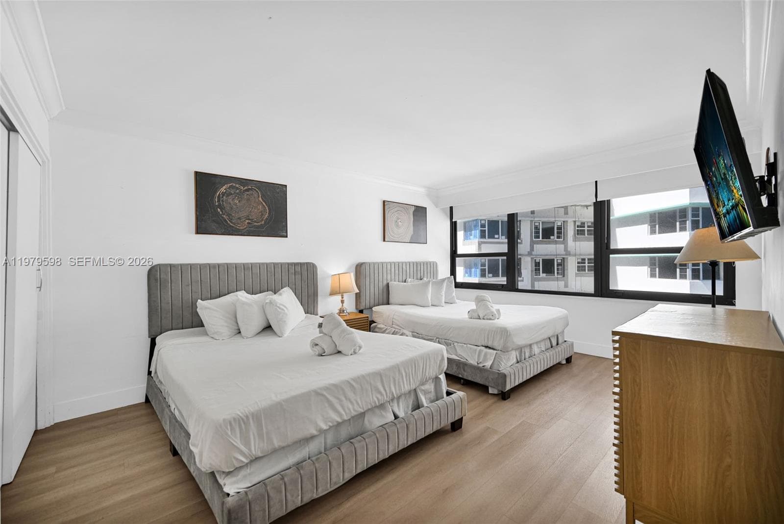 5225 Collins Ave # 1214, Miami Beach FL 33140 — 18
