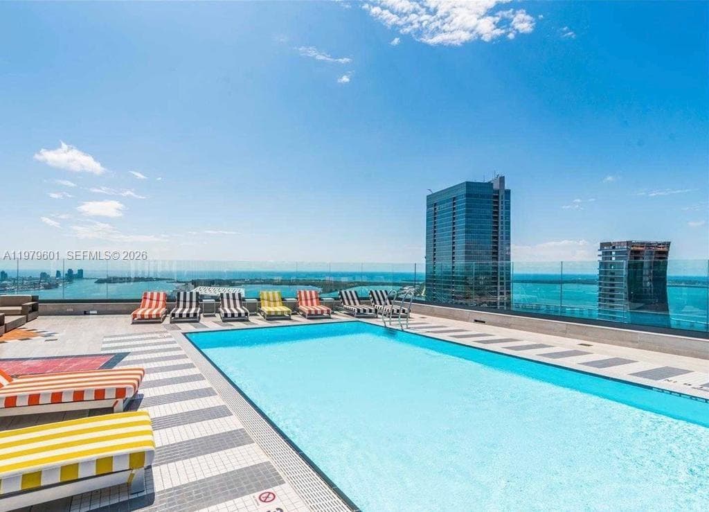 1300 S Miami Ave # 2704, Miami FL 33130 — 23