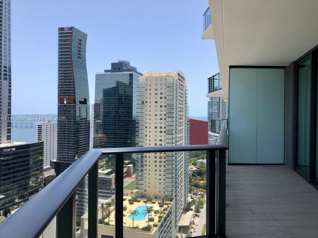 1300 S Miami Ave # 2704, Miami FL 33130 — 2