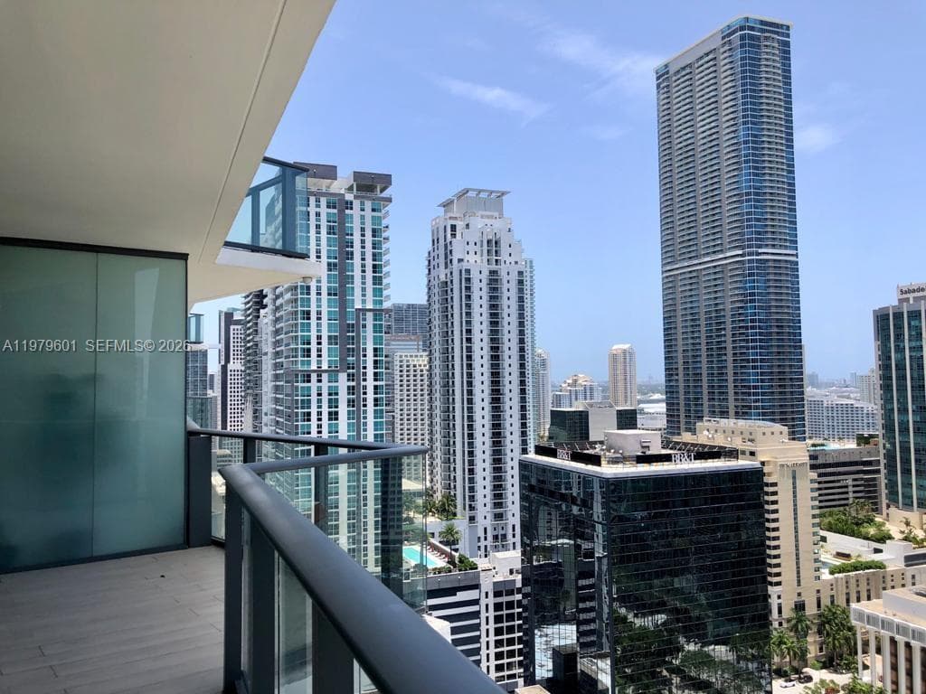 1300 S Miami Ave # 2704, Miami FL 33130 — 3