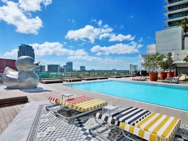 1300 S Miami Ave # 2704, Miami FL 33130 — 24