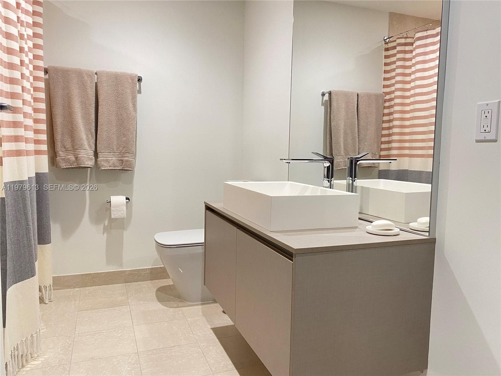 1000 Brickell Plaza # 3807, Miami FL 33131 — 5