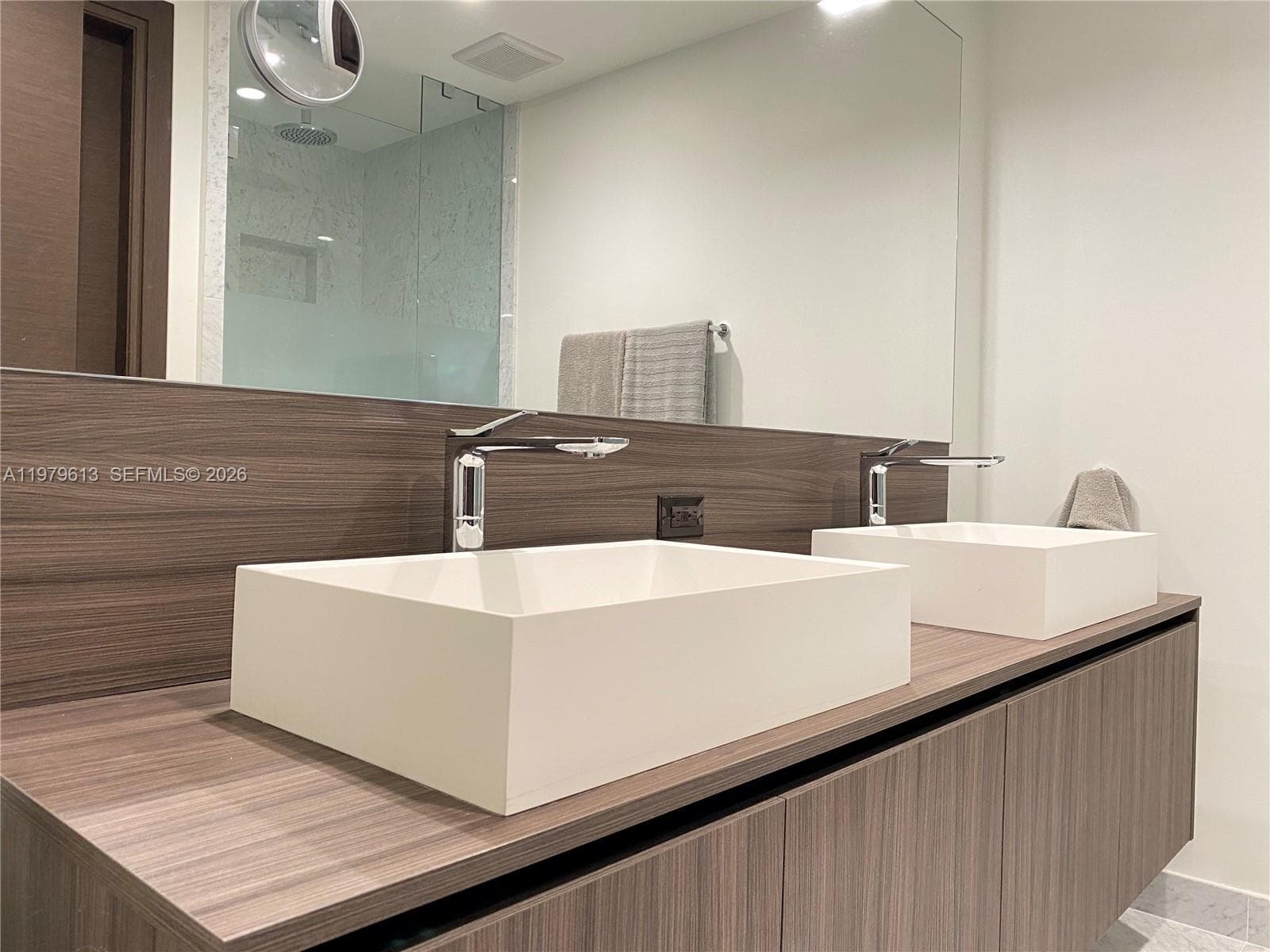 1000 Brickell Plaza # 3807, Miami FL 33131 — 14
