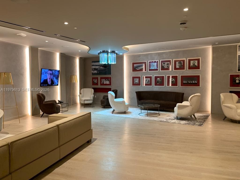 1000 Brickell Plaza # 3807, Miami FL 33131 — 37