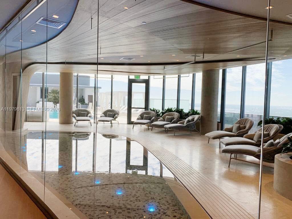 1000 Brickell Plaza # 3807, Miami FL 33131 — 31