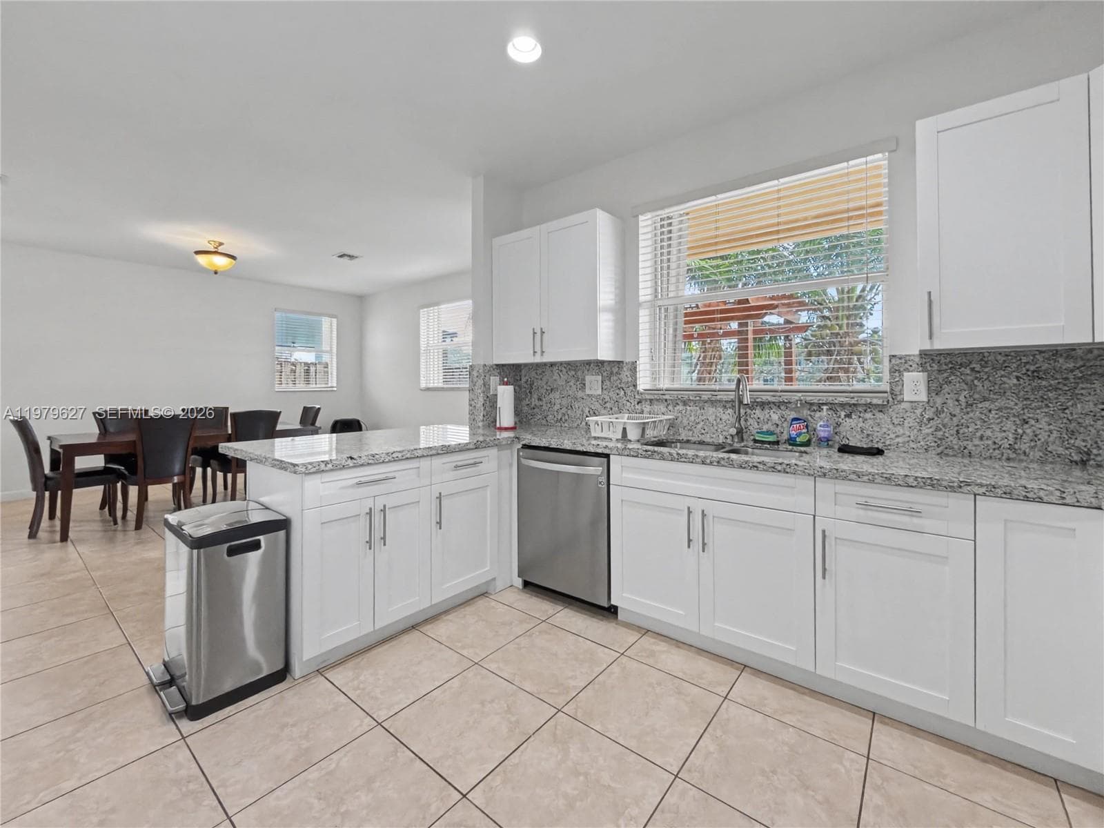 363 NE 25th Ter, Homestead FL 33033 — 19
