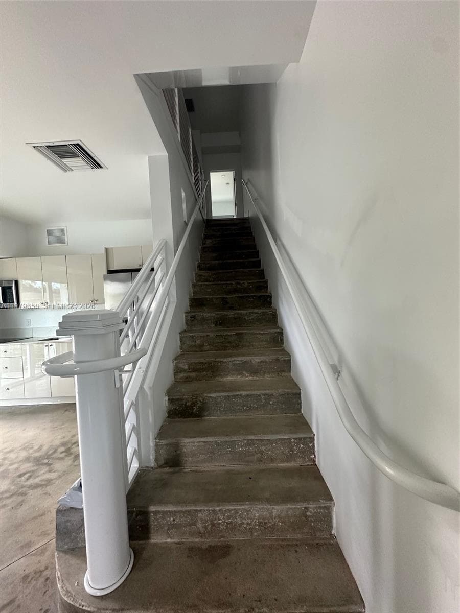 3300 NW 19th Ave # 2, Miami FL 33142 — 5