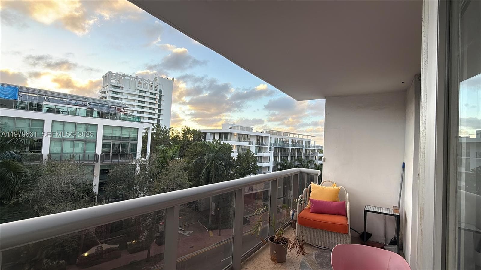 6039 Collins Ave # 635, Miami Beach FL 33140 — 15