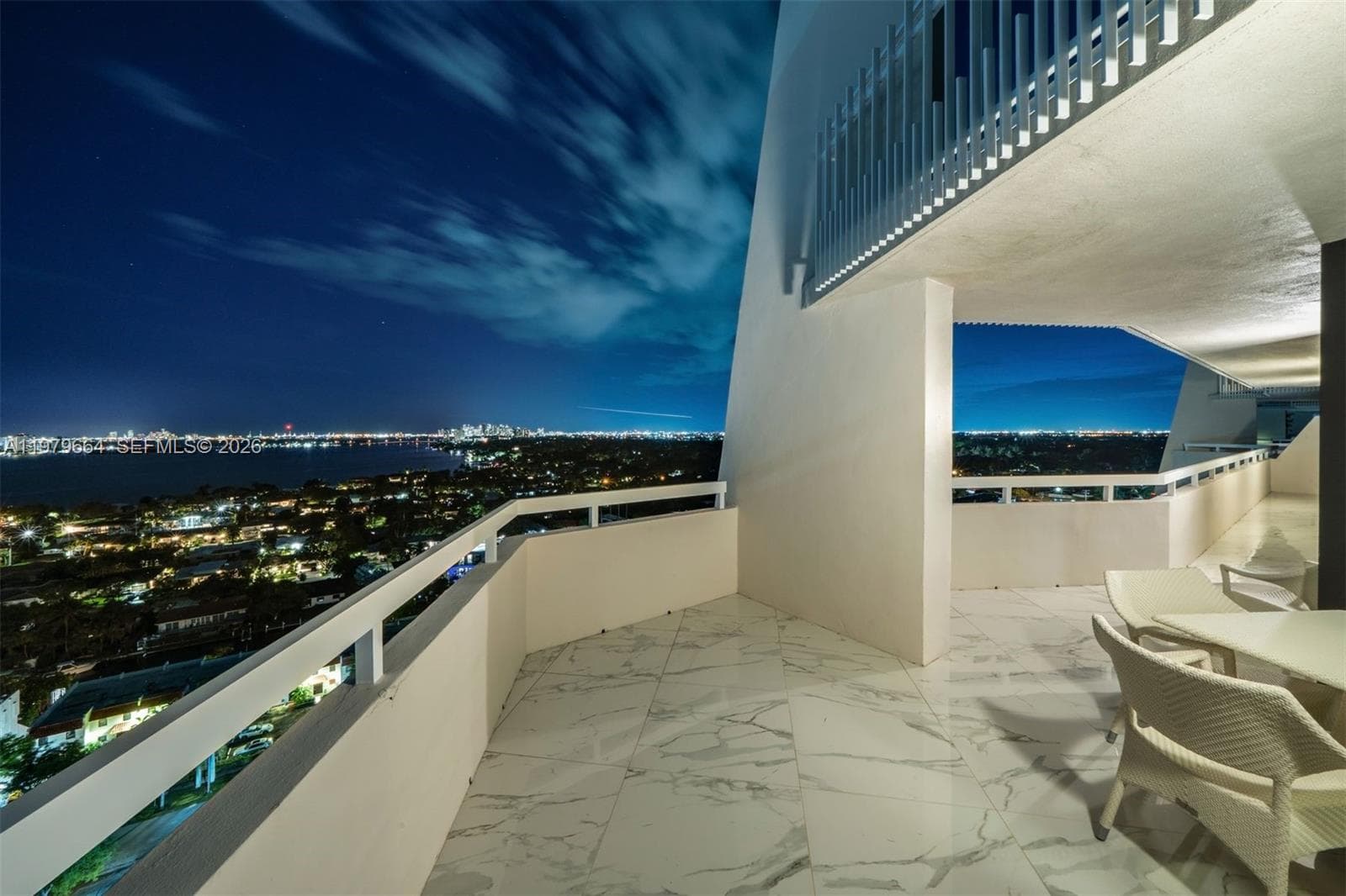 2000 Towerside Ter, Miami FL 33138 — 35