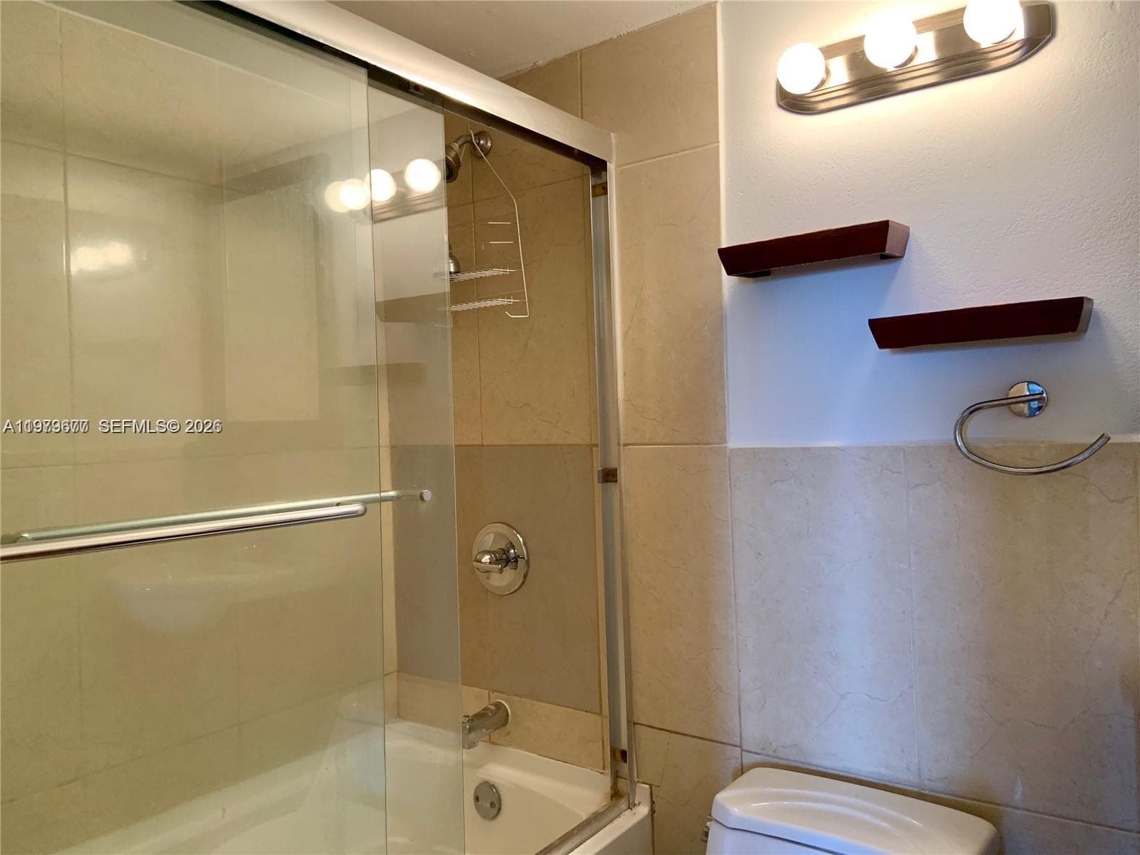 2025 NE 164th St # 1015, North Miami Beach FL 33162 — 12