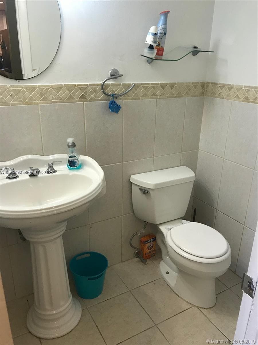 2025 NE 164th St # 1015, North Miami Beach FL 33162 — 7