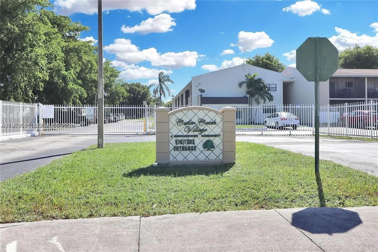 10370 SW 220th St # 102, Cutler Bay FL 33190 — 1
