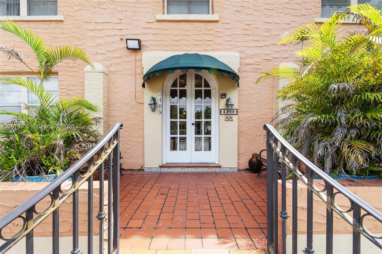 3409 S Le Jeune Rd, Coral Gables FL 33134 — 30