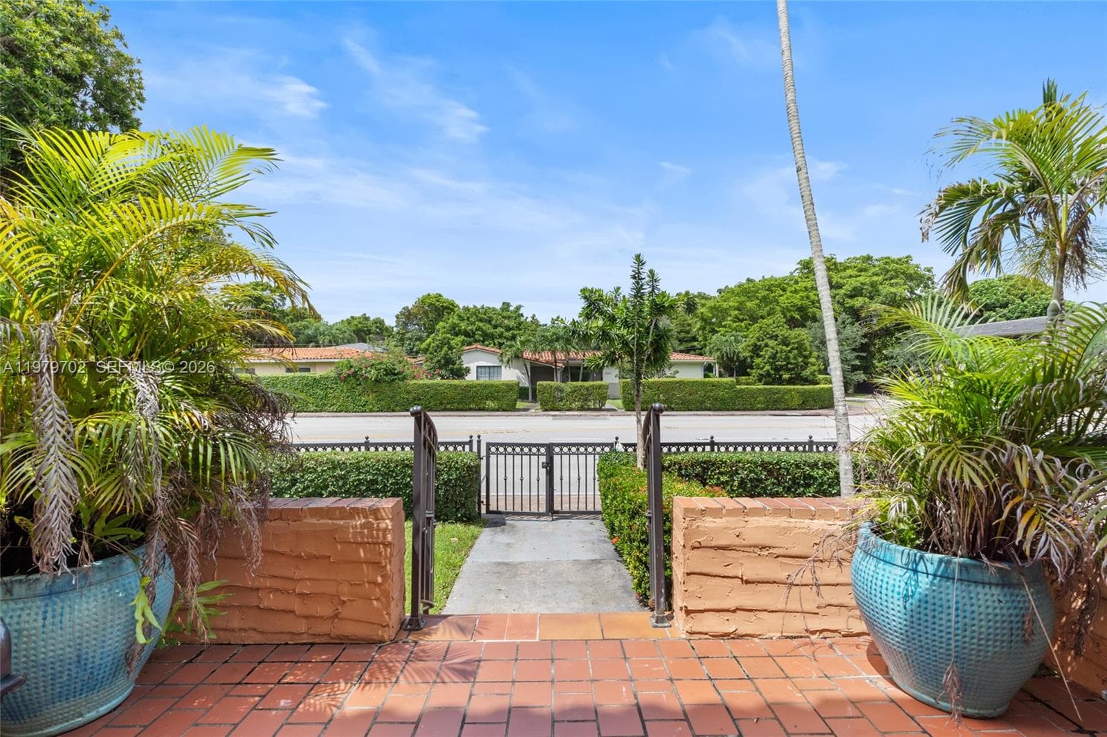 3409 S Le Jeune Rd, Coral Gables FL 33134 — 49