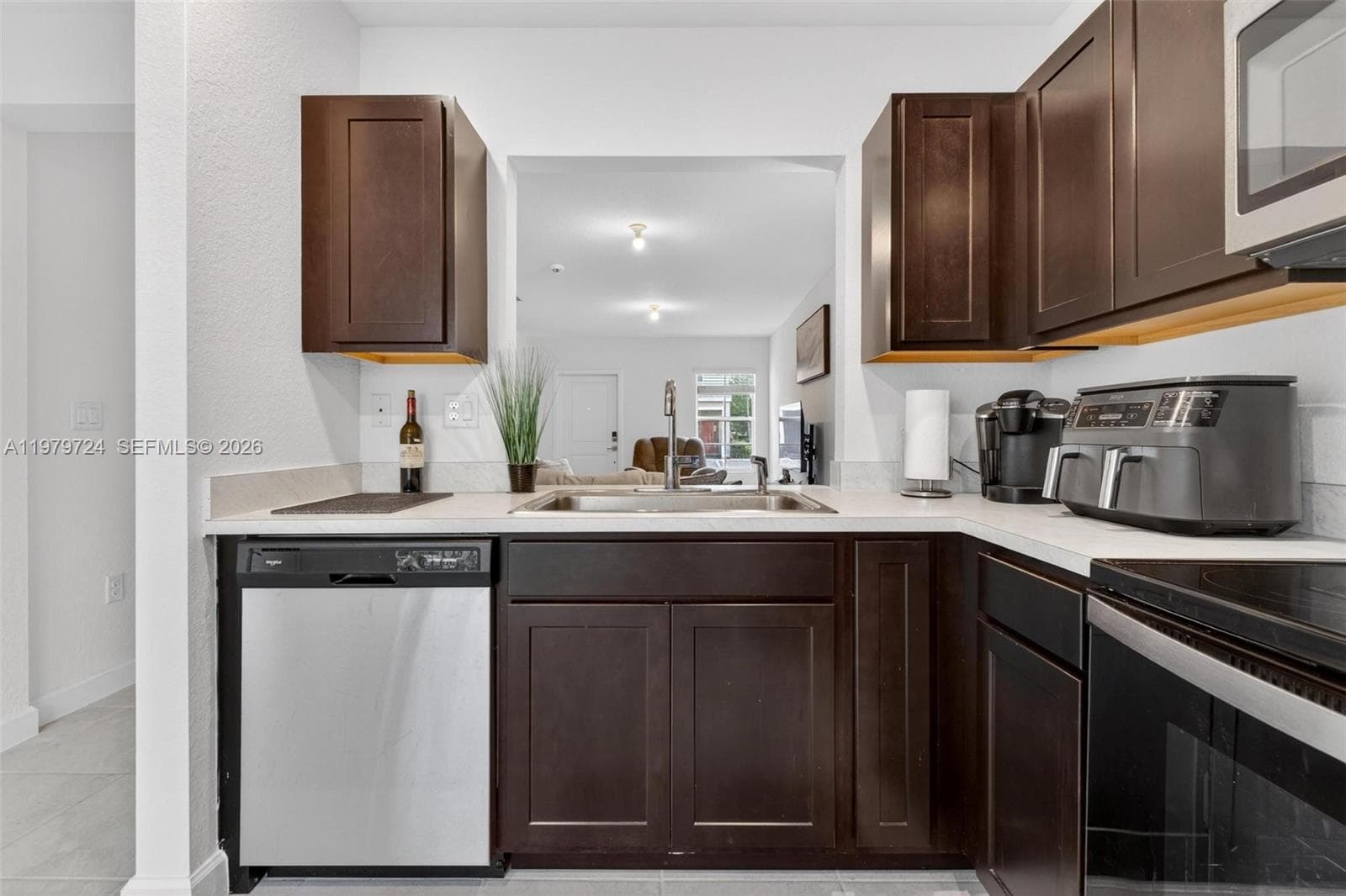 476 NE 4th Ln, Florida City FL 33034 — 16