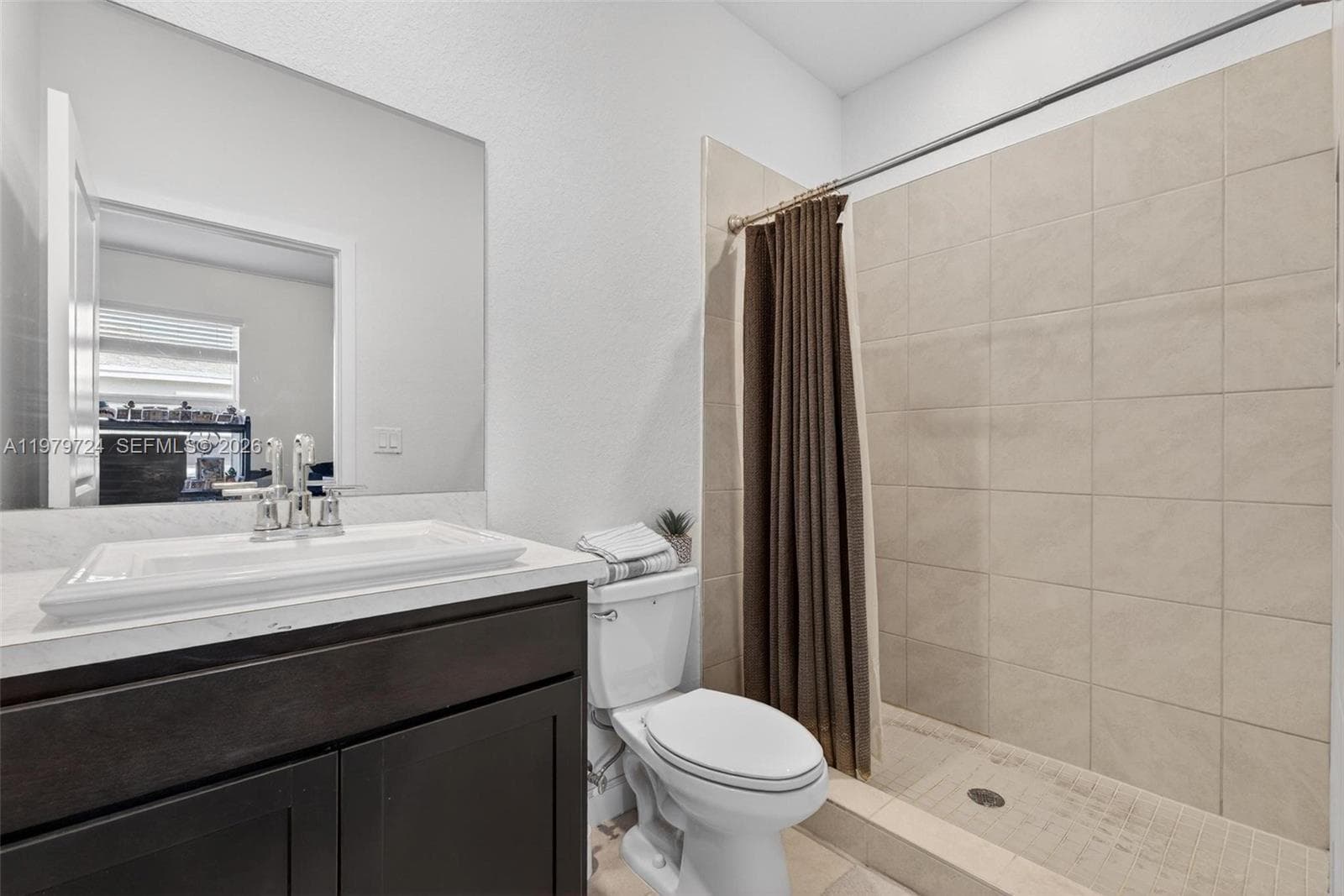 476 NE 4th Ln, Florida City FL 33034 — 24